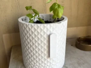 Planter with Hidden Drip Tray